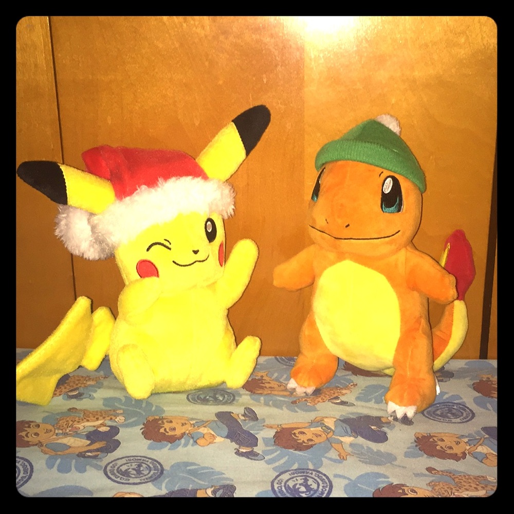 Winter🎄Pikachu & Charmander POKÉMON